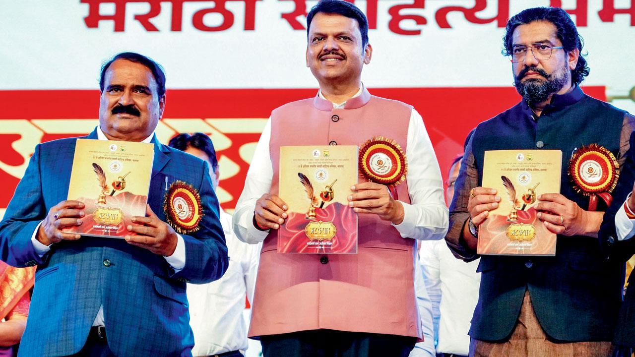 ગઈ કાલે સાતારામાં દેવેન્દ્ર ફડણવીસ