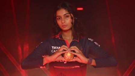 શ્રેયંકા પાટીલ