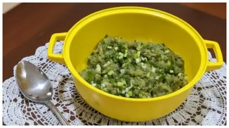 લીલા લસણનું કાચું એક એવી વાનગી છે જે સુરતી ઘરોમાં બહુ લોકપ્રિય છે - તસવીર સૌજન્ય પૂજા સાંગાણી