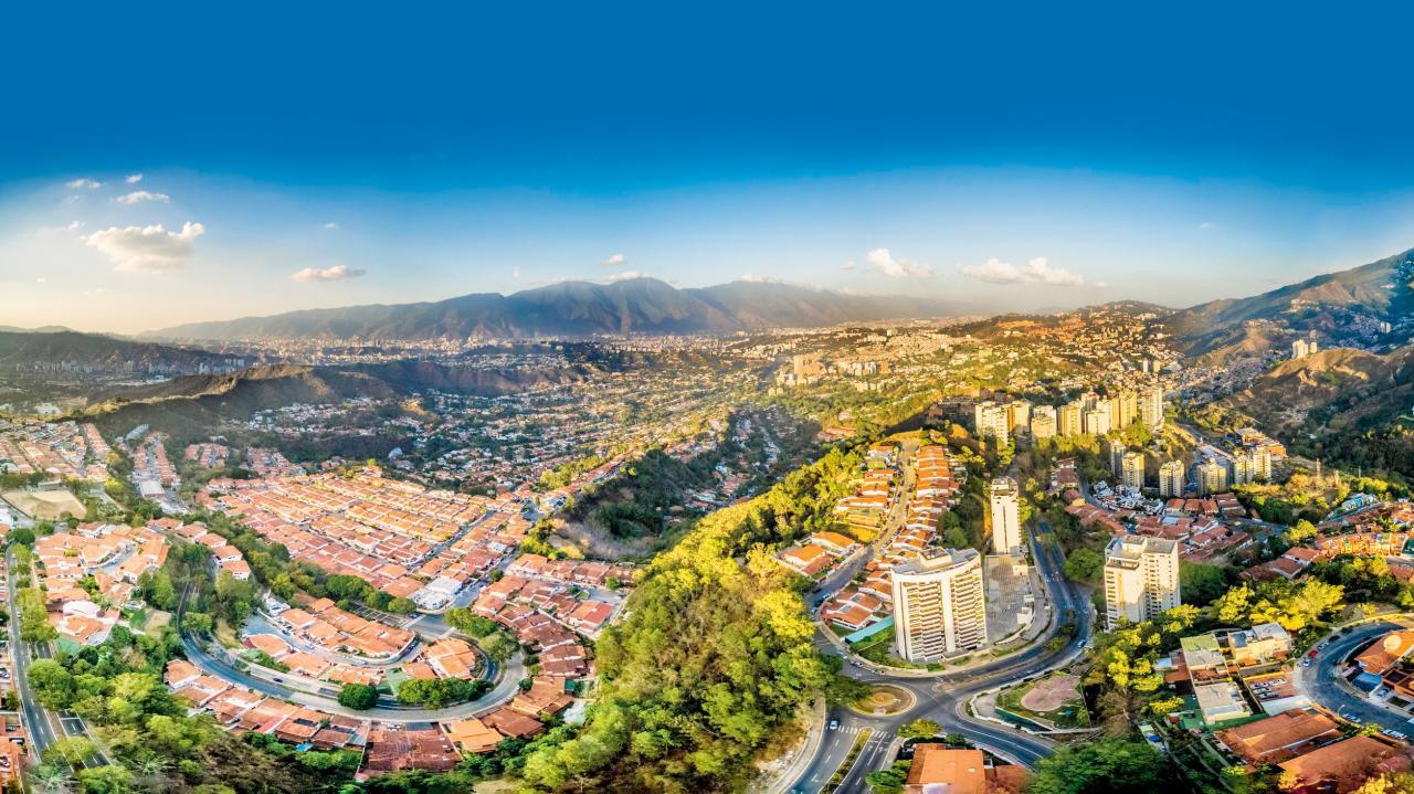 વેનેઝુએલાની રાજધાની કારાકાસ એક સમયે સોનાની ચિડિયા ગણાતી હતી.