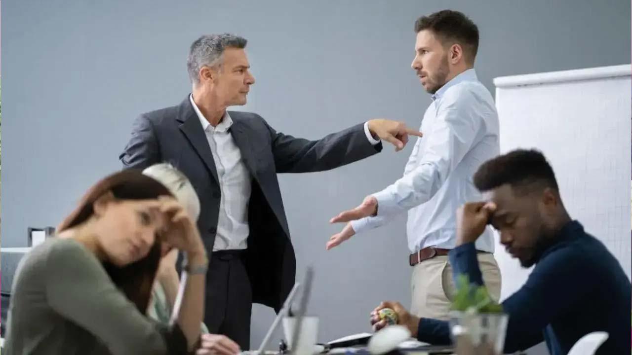 પ્રતીકાત્મક તસવીર