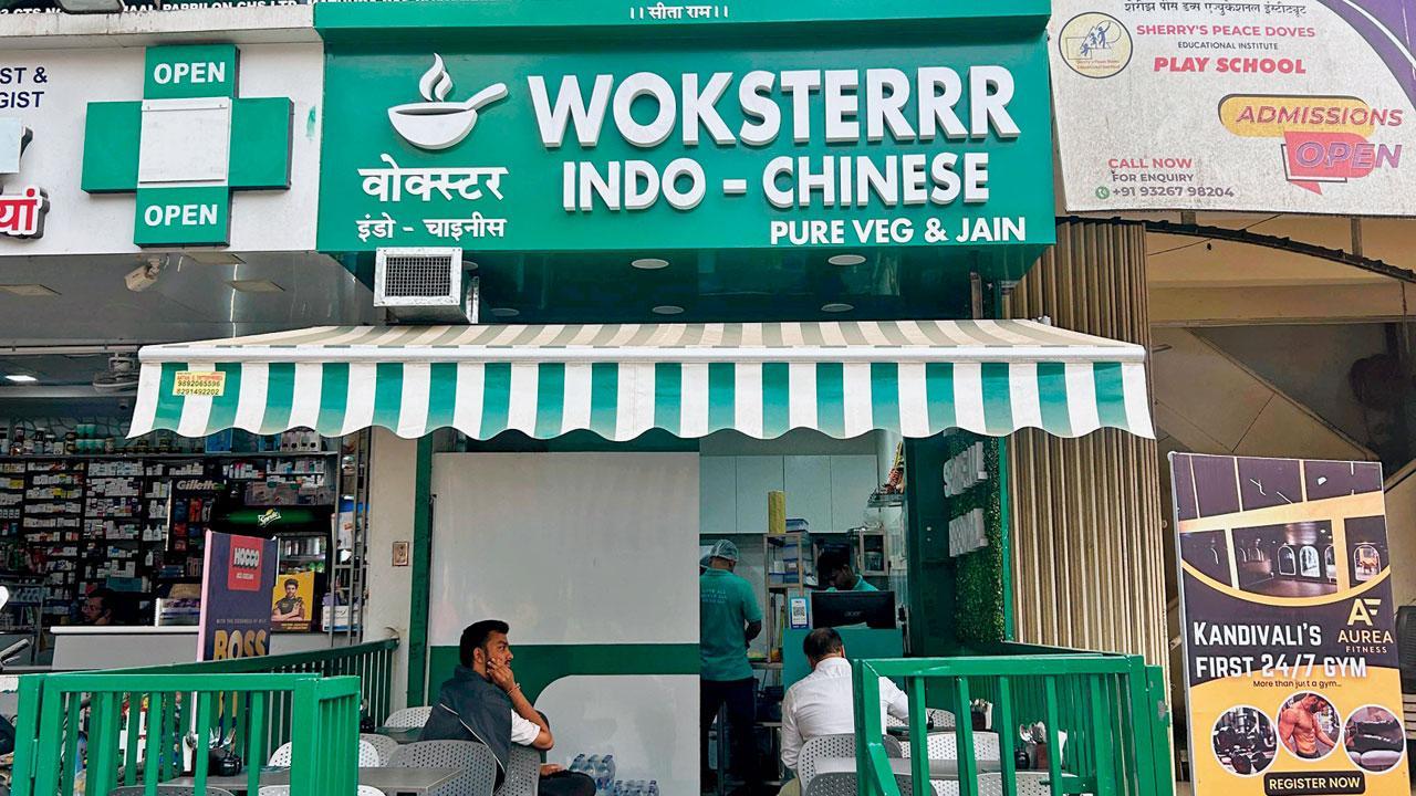 કાંદિવલીમાં ‘વોકસ્ટાર’ નામનું એક નવું ઇન્ડો-ચાઇનીઝ આઉટલેટ શરૂ થયું છે