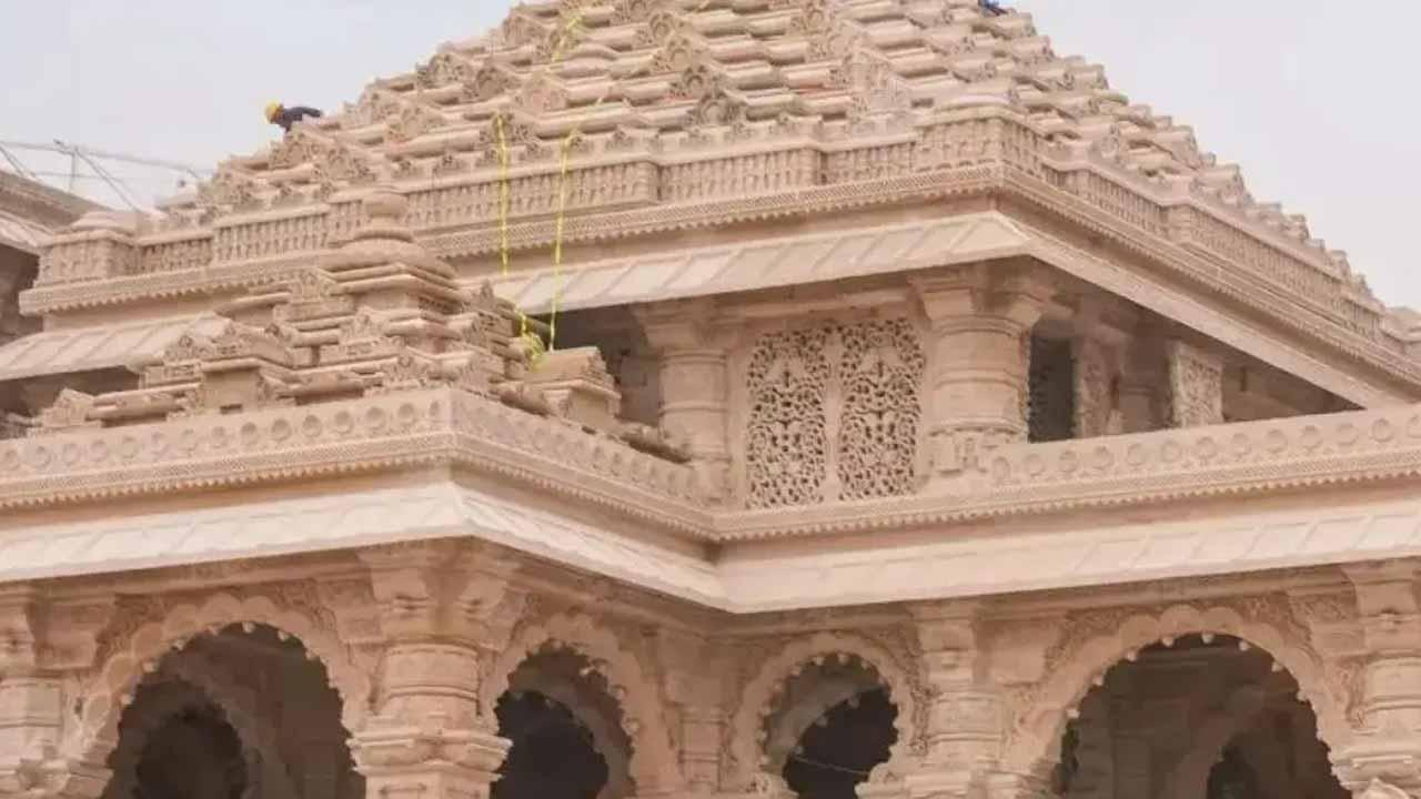 પ્રતીકાત્મક તસવીર
