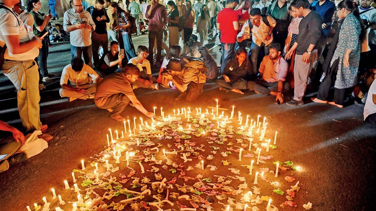 દિલ્હીના જંતરમંતર પર કૉક્રૉચ ત્રીજા દિવસે પણ અડીખમ