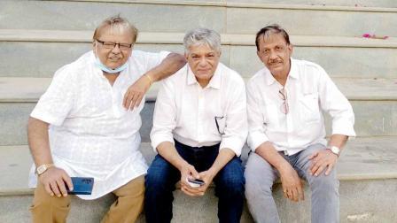 અરવિંદ વેકરિયા, સનત વ્યાસ અને પ્રતાપ સચદેવ.