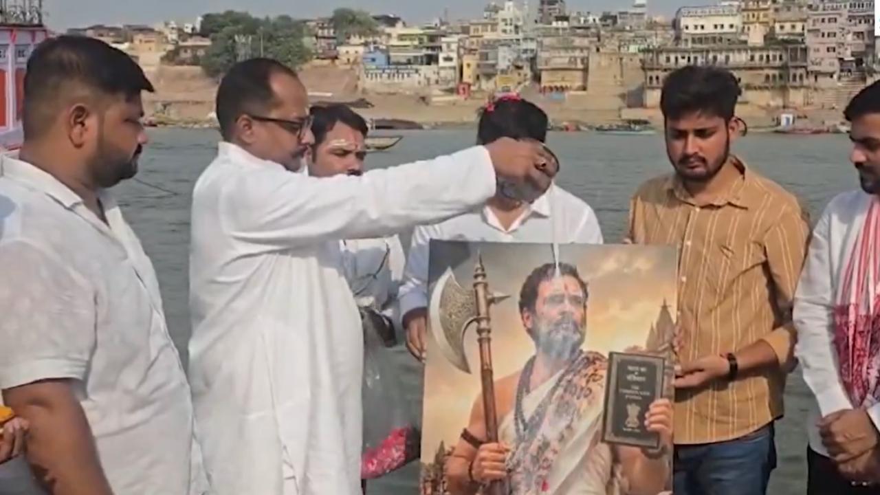 વાયરલ વીડિયોમાંથી સ્ક્રીન શૉટ (તસવીર: સોશિયલ મીડિયા)