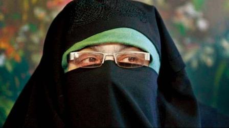 આસિયા અંદ્રાબી દુખ્તરન-એ-મિલ્લત