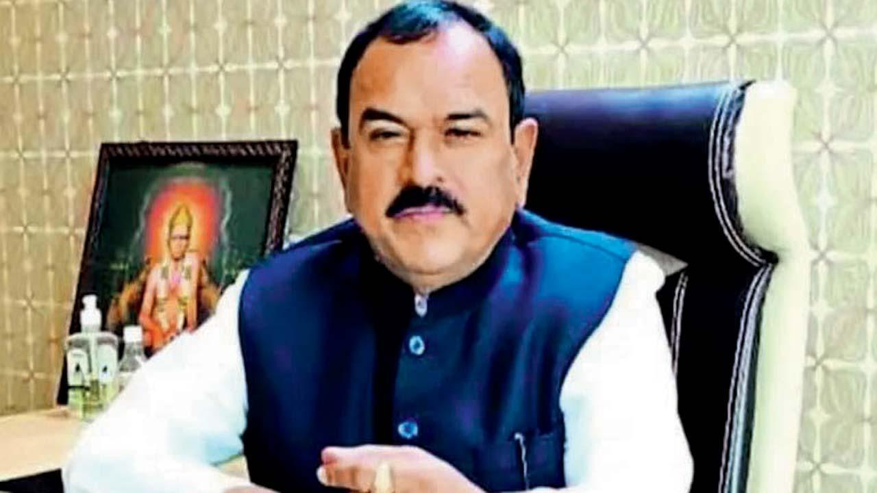 અશોક ખરાત