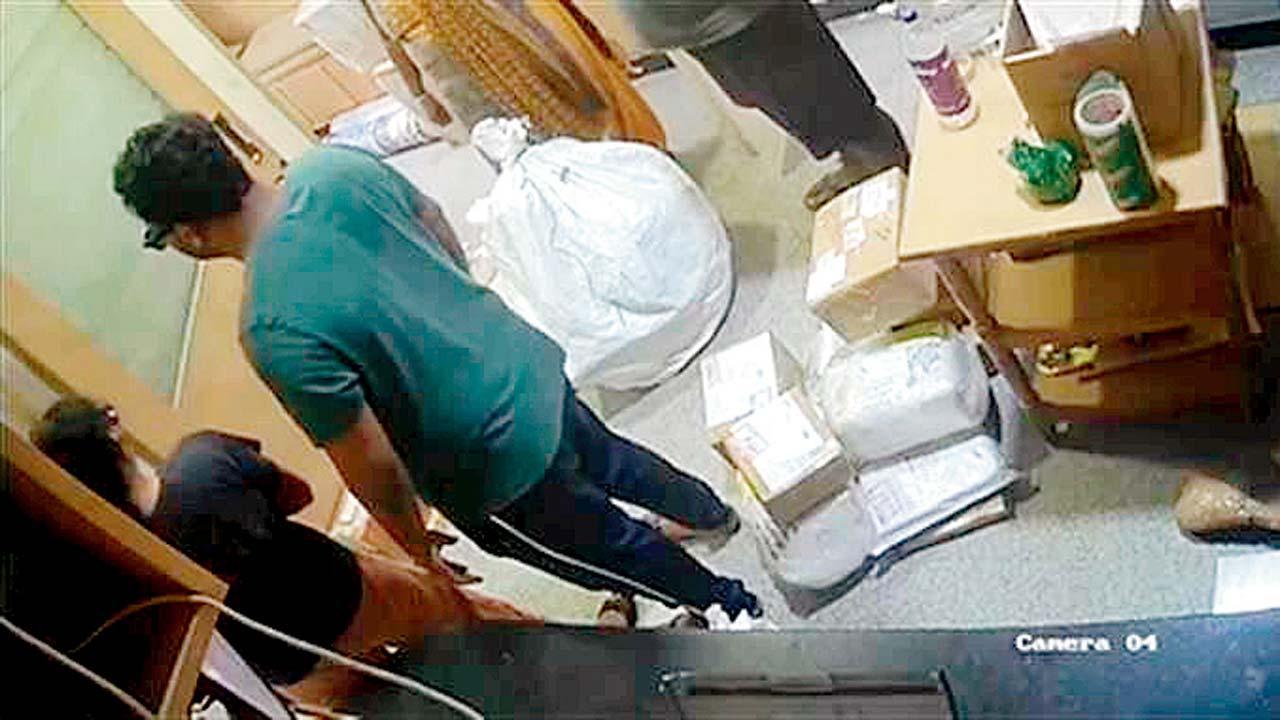 પરિવારનું કહેવું હતું કે આ માત્ર સોશ્યલ મીડિયા માટે જ હતું