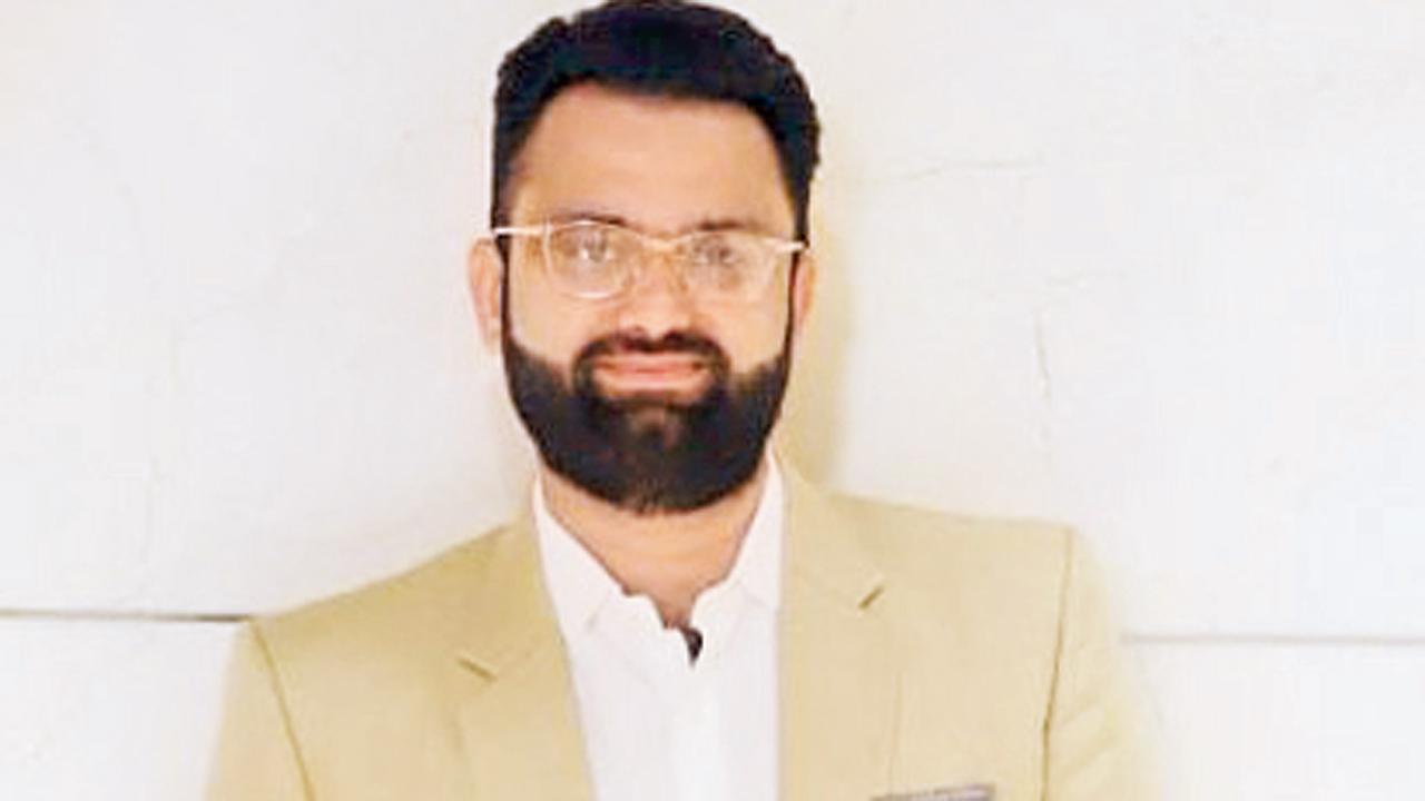 મેહુલ વિઠલાણી રિયલ એસ્ટેટ એજન્ટ્સ અસોસિએશન ઑફ કાંદિવલીના પ્રેસિડન્ટ છે અને નૅશનલ અસોસિએશન ઑફ રિયલ્ટર્સ ઇન્ડિયાના જૉઇન્ટ ટ્રેઝરર છે.