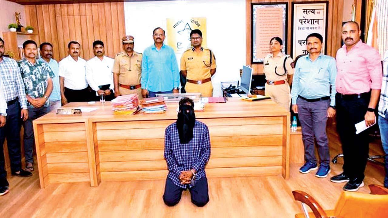 GRPએ હત્યાના આરોપમાં રાજુની ધરપકડ કરી હતી.