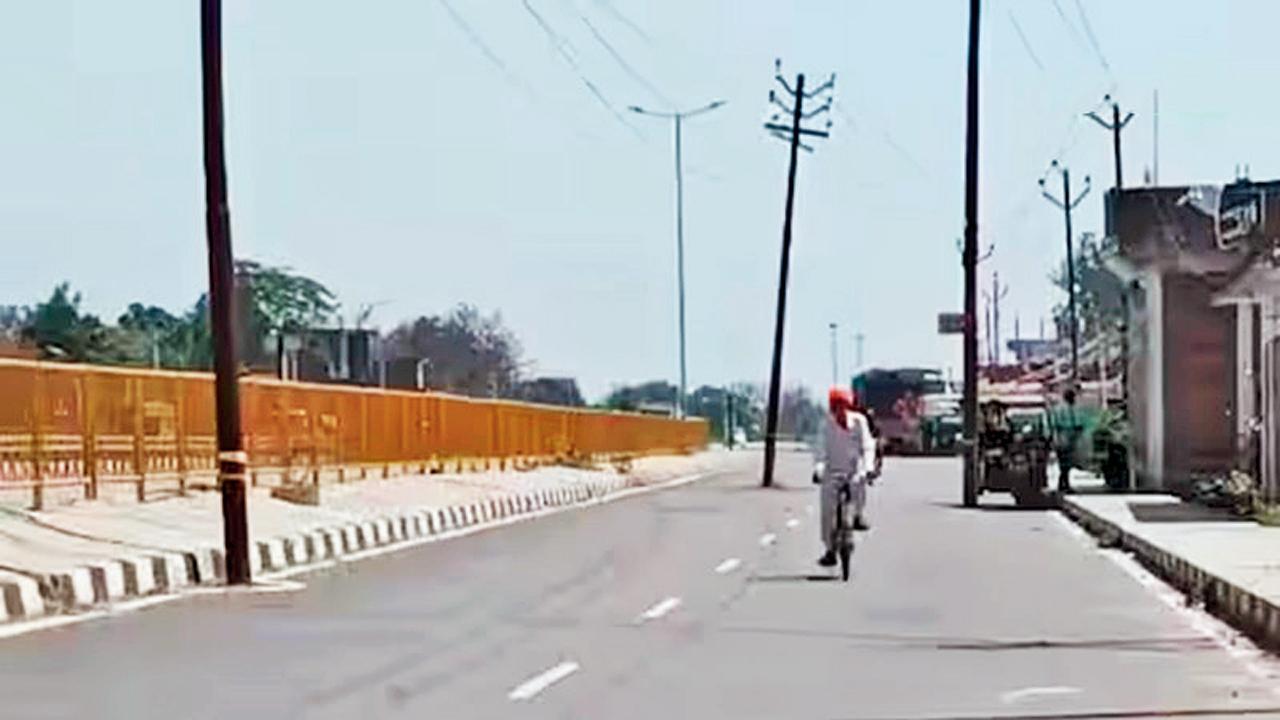 ઉન્નાવ-રાયબરેલી વચ્ચેનો આ રોડ ૧૪૬૫ કરોડ રૂપિયાના ખર્ચે બન્યો છે