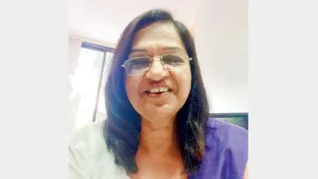 સ્વતંત્રતાસેનાનીનાં દીકરી ૭૦ વર્ષનાં પુલોમા દલાલ અગ્રણી ચાર્ટર્ડ અકાઉન્ટન્ટ અને જાણીતાં સ્પીકર પણ છે.