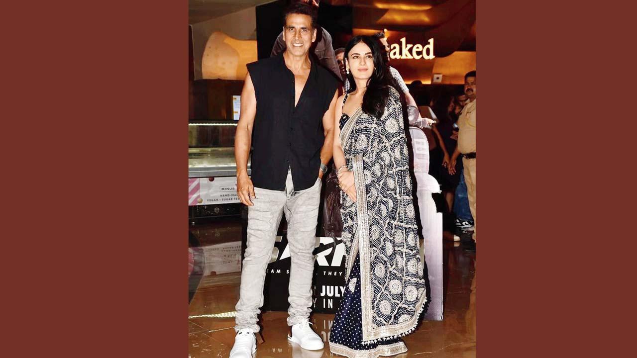 અક્ષય કુમાર, રાધિકા મદાન