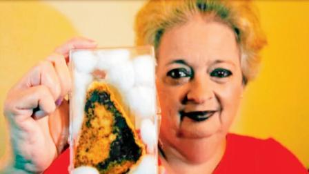 ૧૦ વર્ષ સુધી બગડી ન હોય એવી વર્જિન મૅરીની આકૃતિ ધરાવતી સૅન્ડવિચનું તાજેતરમાં ઑક્શન થયું