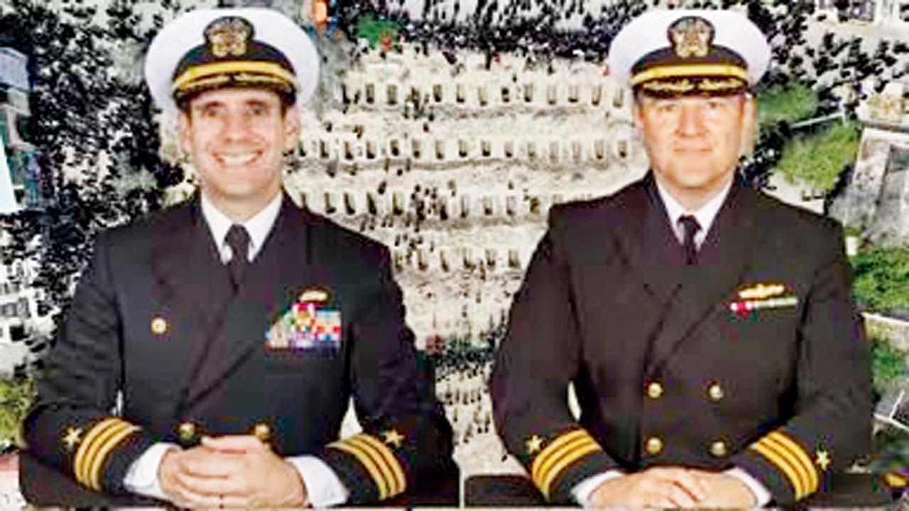 અમેરિકી નૌકાદળના બે અધિકારીઓનાં નામ અને ફોટો શૅર કર્યાં છે જેમણે મીનાબની સ્કૂલ પર ટોમાહૉક મિસાઇલના હુમલાનો આદેશ આપ્યો હતો