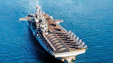 સશસ્ત્ર USS ત્રિપોલી યુદ્ધજહાજ મિડલ-ઈસ્ટની ખાડી તરફ આગળ વધી રહ્યું છે
