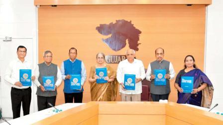 સુપ્રીમ કોર્ટનાં નિવૃત્ત ન્યાયાધીશ જસ્ટિસ રંજના પ્રકાશ દેસાઈની અધ્યક્ષતામાં બનેલી સમિતિએ ભૂપેન્દ્ર પટેલને અહેવાલ સોંપ્યો હતો.