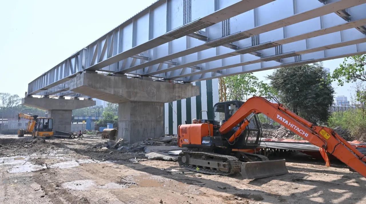 આ બ્રિજ વીર સાવરકર રોડને લાલ બહાદુર શાસ્ત્રી (LBS) માર્ગ સાથે જોડશે