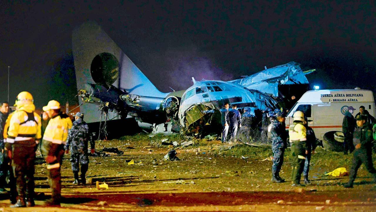 પ્લૅન ક્રેશ