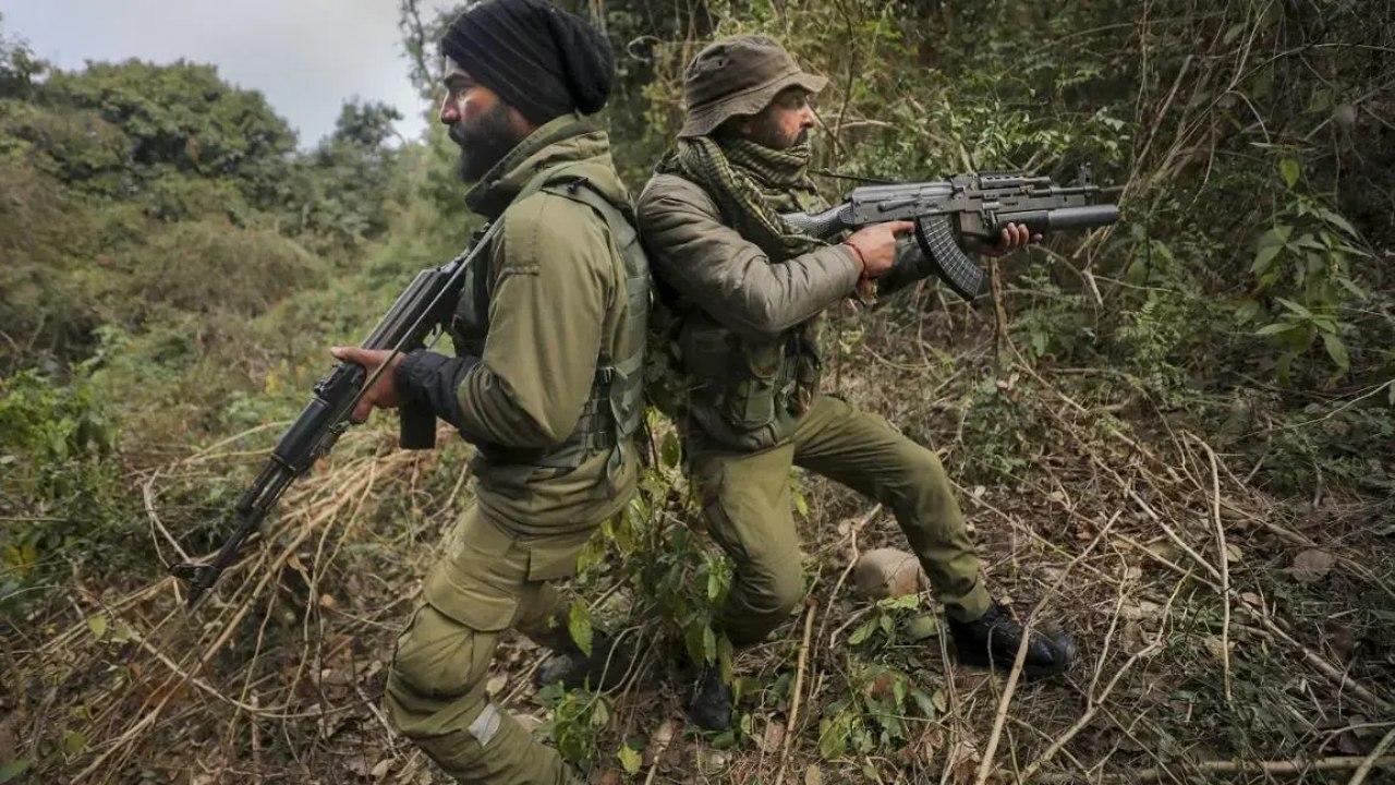 પ્રતીકાત્મક તસવીર (સૌજન્ય: મિડ-ડે)