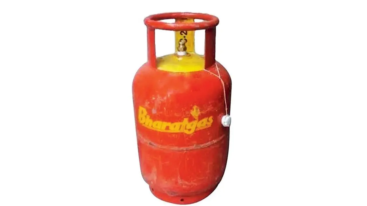 પ્રતીકાત્મક તસવીર