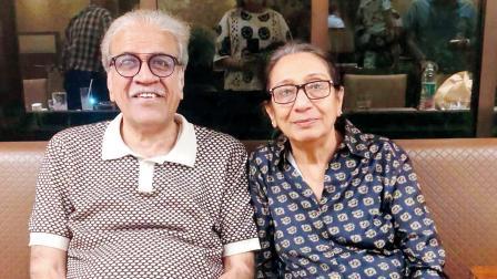 હેમંત ઠક્કર અને તેમનાં પત્ની ઉષ્મા