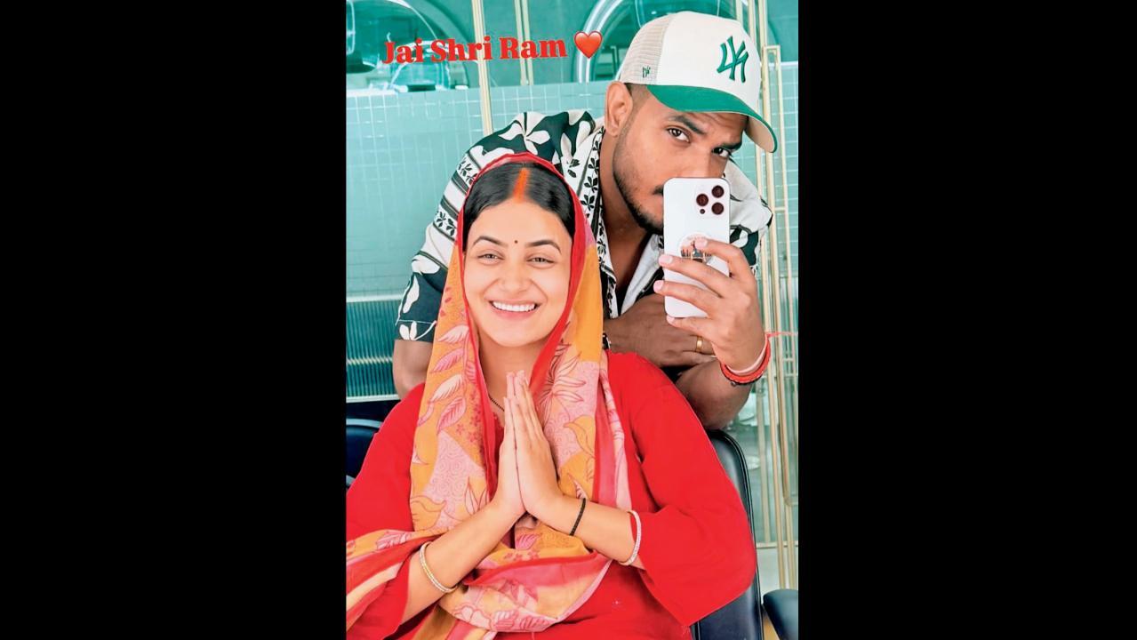 કન્ટેન્ટ-ક્રીએટર શ્વેતા પુંડિરે માંગમાં સિંદૂરનો ફોટો શૅર કરીને યશ દયાલ સાથેનાં લગ્ન કન્ફર્મ કર્યાં