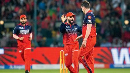 ગઈ કાલે જેકબ ડફી બાવીસ રનમાં ત્રણ વિકેટ લઈને મૅન ઑફ ધ મૅચનો અવૉર્ડ જીત્યો હતો.