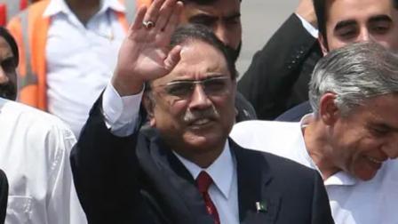 પાકિસ્તાનના રાષ્ટ્રપતિ ઝરદારી