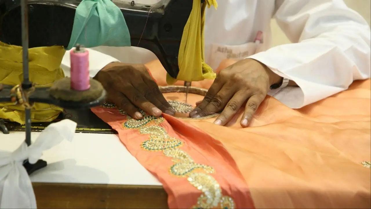 પ્રતીકાત્મક તસવીર (સૌજન્ય: મિડ-ડે)