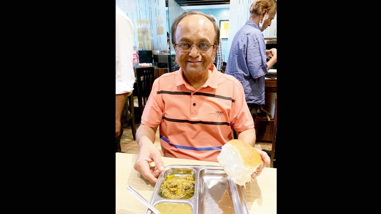 પૂરી-શાક તો તમે ખાધાં હશે, પણ પાંઉ-બટેકા ક્યારેય ટ્રાય કર્યા છે?