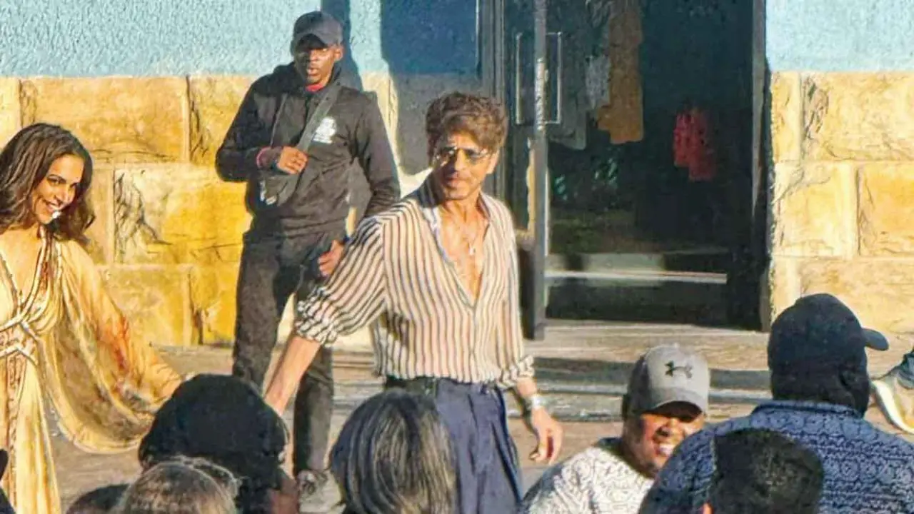 શાહરુખ-દીપિકાના શૂટિંગનો વિડિયો