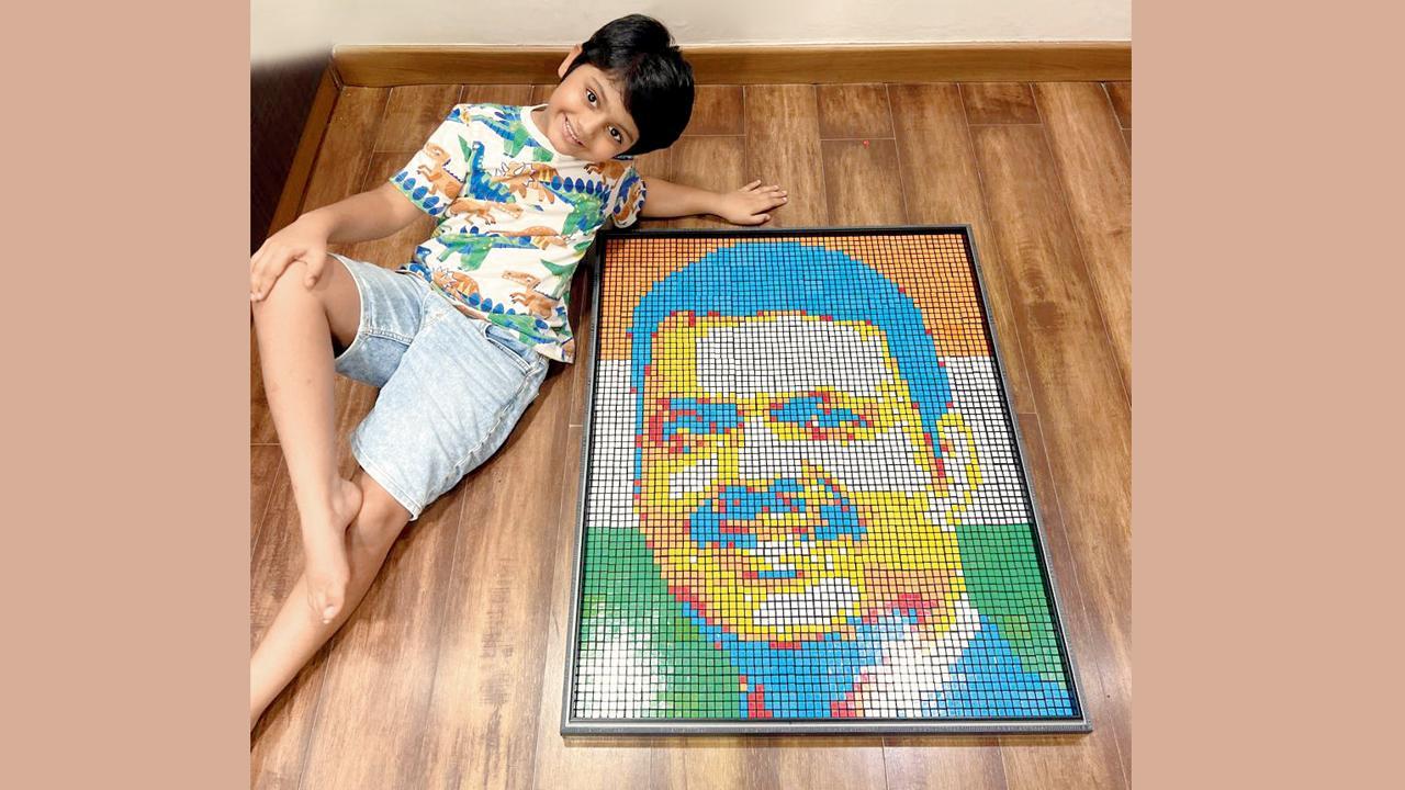 દેવાભાઉના પોર્ટ્રેટ સાથે
