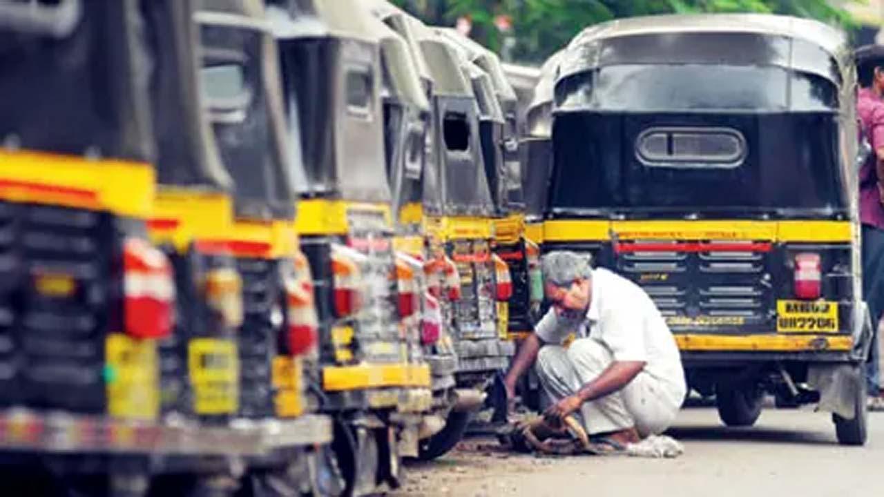 પ્રતીકાત્મક તસવીર