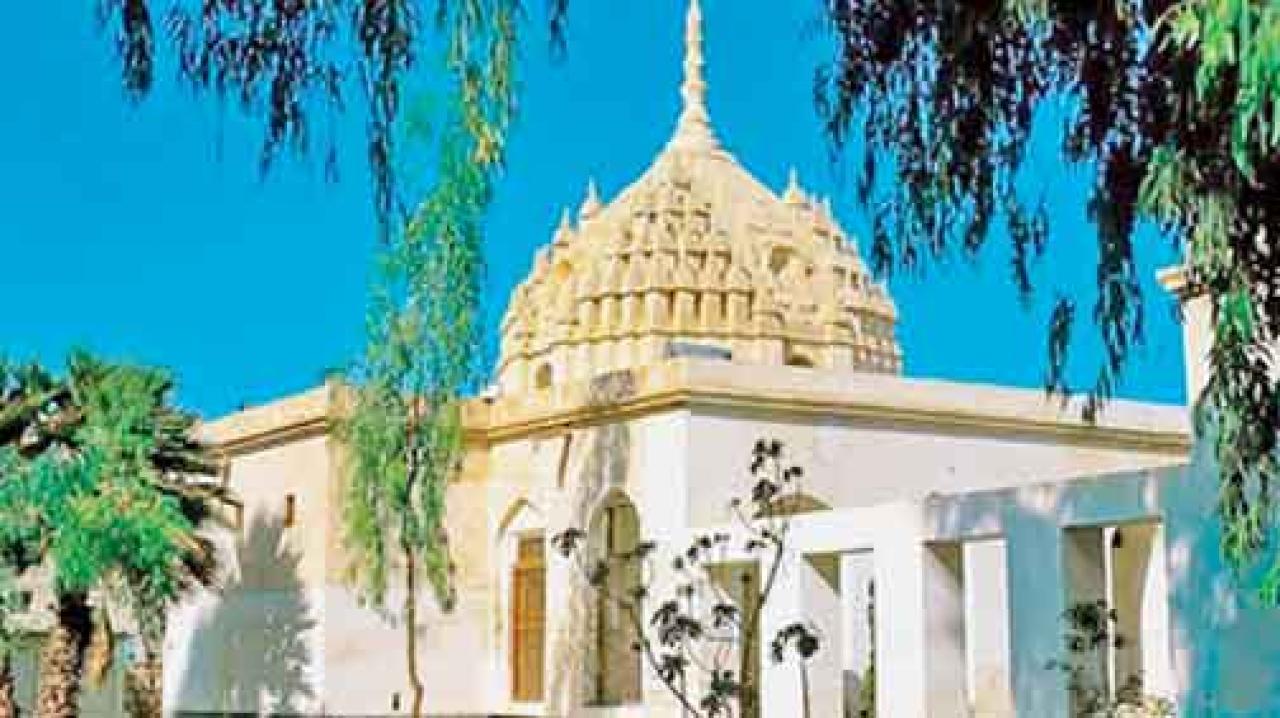 બંદર અબ્બાસનું વિષ્ણુ મંદિર.