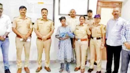 અંબરનાથ પોલીસે બાળકનું અપહરણ કરવા બદલ ધરપકડ કરેલા આરોપીઓ.