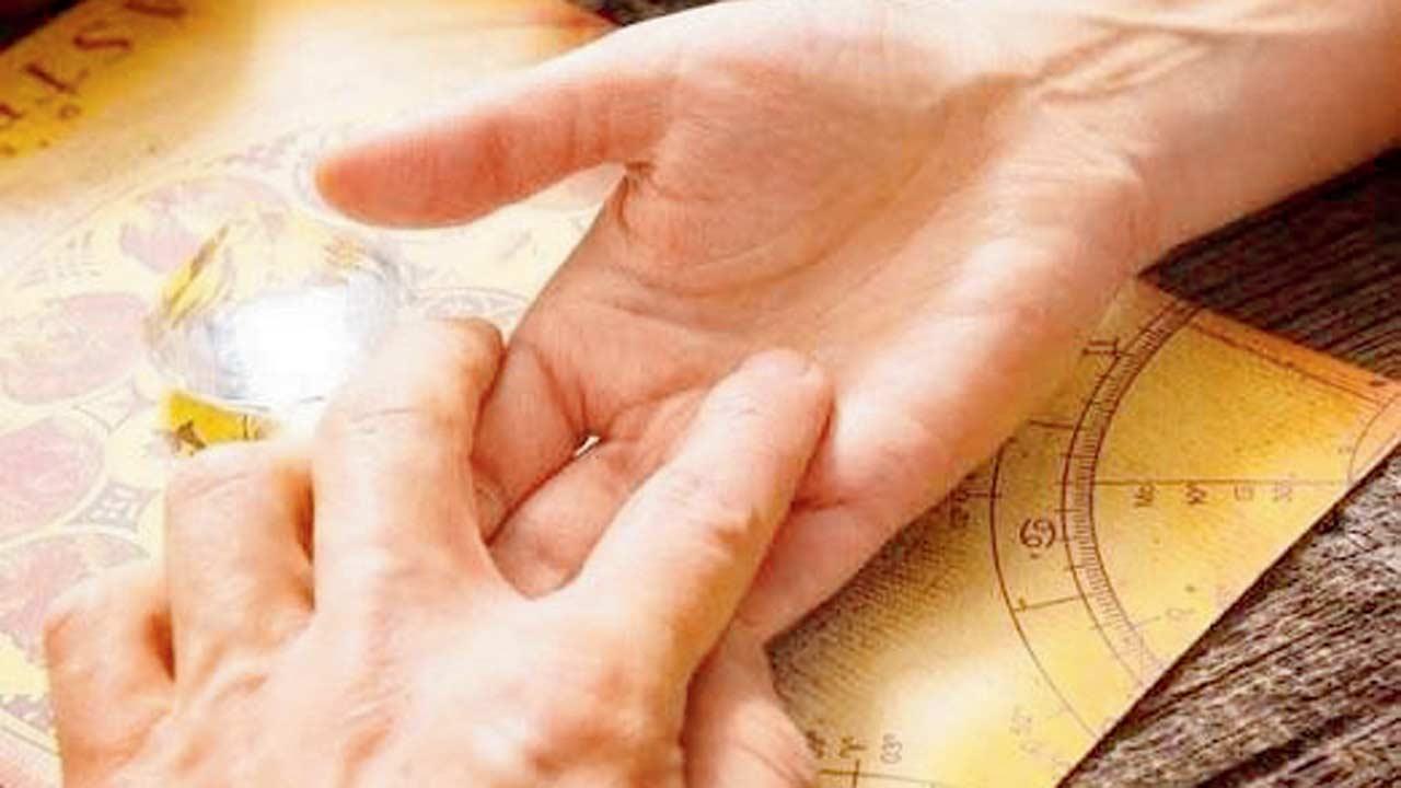 પ્રતીકાત્મક તસવીર