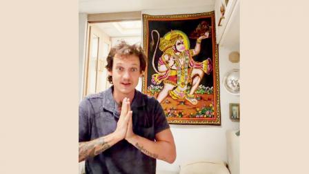 આ હનુમાનભક્તનો ચાલીસા ગાવાનો સ્પિરિટ પણ જબરદસ્ત છે