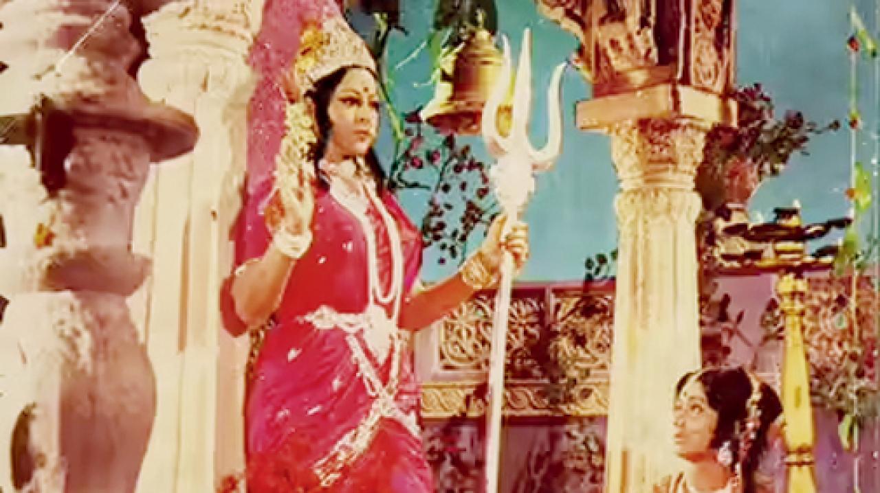 ‌ફિલ્મ ‘જય સંતોષી મા’નું એક દૃશ્ય.