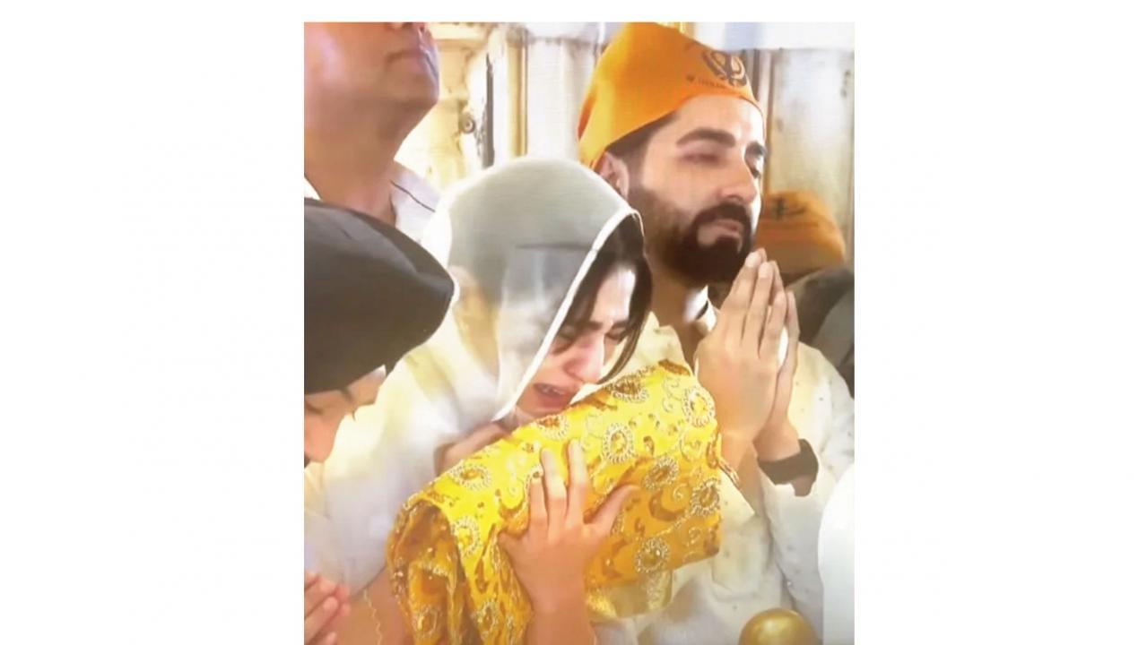 સુવર્ણ મંદિરમાં સારા અલી ખાન