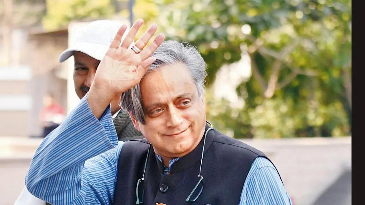 શશિ થરૂર (ફાઈલ તસવીર)