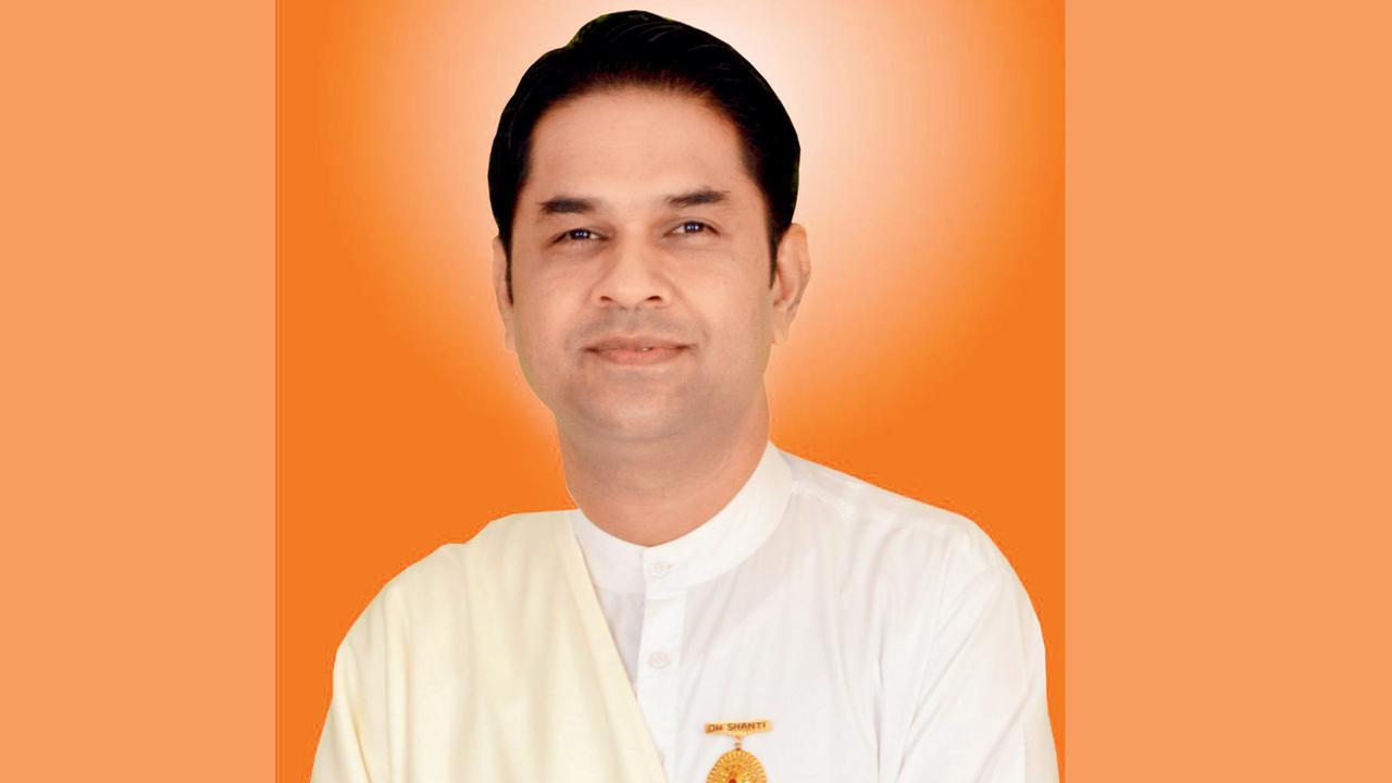 રાજયોગી બ્રહ્માકુમાર નિકુંજજી