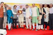 જવાહર બક્ષીને `મહર્ષિ વેદ વ્યાસ બ્રહ્મ એવોર્ડ` એનાયત