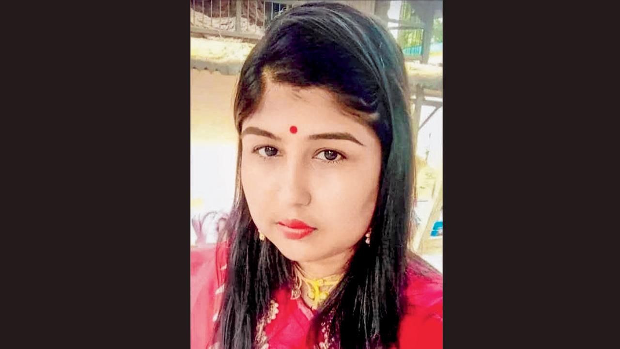 મમતા બૅનરજીની ભત્રીજીએ આત્મહત્યા કરી  