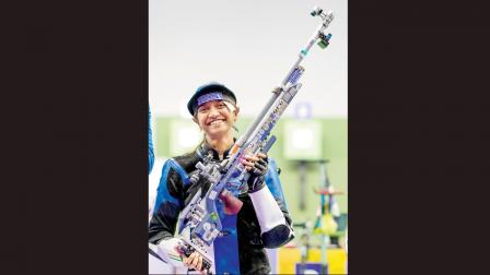 એલવેનિલ વલરીવન