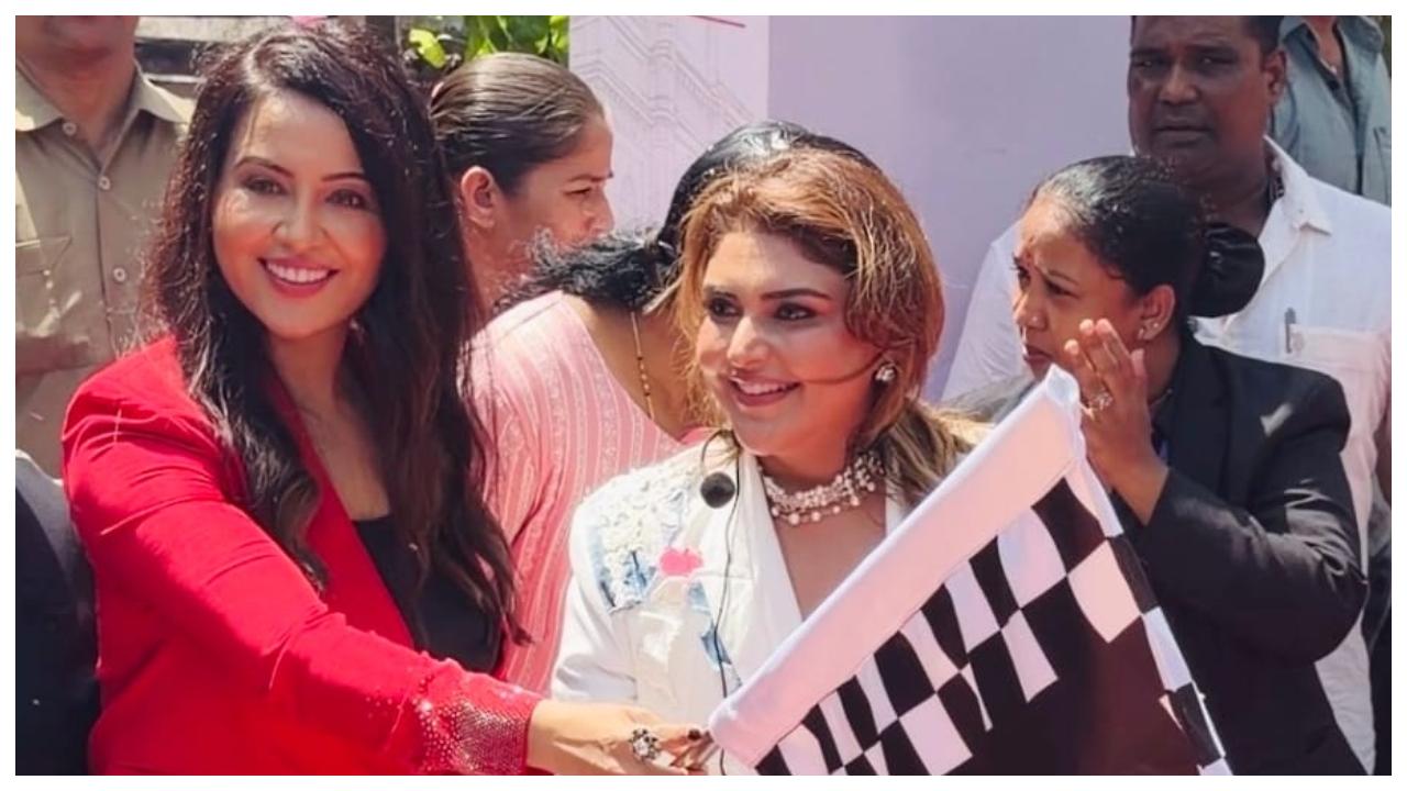 અમૃતા ફડણવીસે મુંબઈમાં ક્વીન્સ ડ્રાઇવ ક્લબની કેન્સર જાગૃતિ સુપરકાર ડ્રાઇવને ફ્લેગ-ઓફ આપ્યું