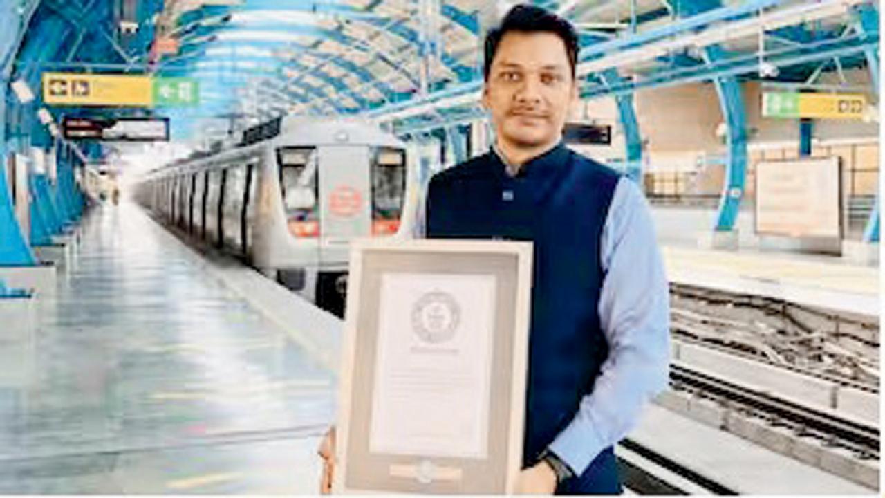 દિલ્હી મેટ્રોના આ કર્મચારીએ બનાવ્યો ગિનેસ વર્લ્ડ રેકૉર્ડ