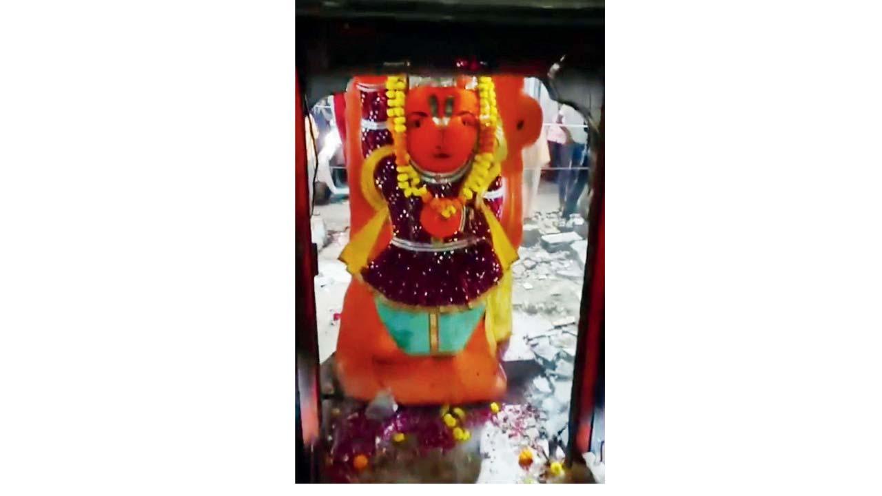 બજરંગબલીની મૂર્તિ