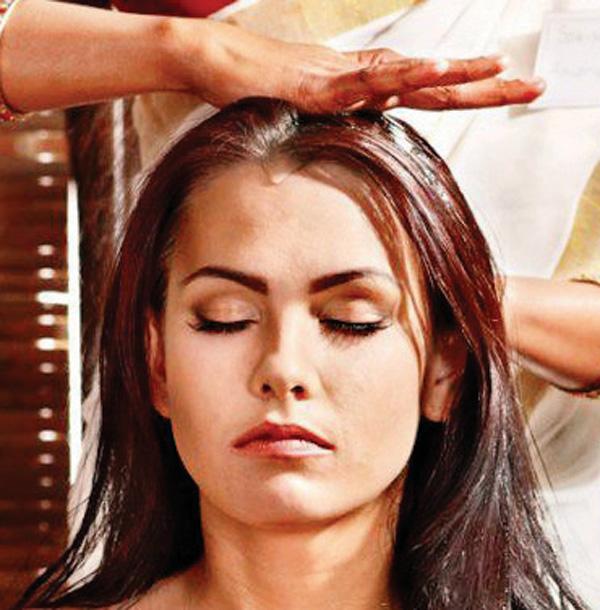 તમારી ત્વચા અને વાળ માટે ઘી કેવી રીતે ફાયદાકારક છે?